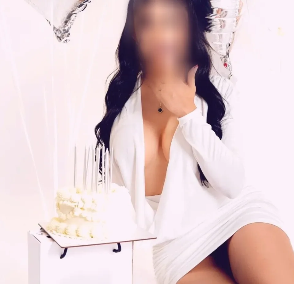 Kerstin, 29
