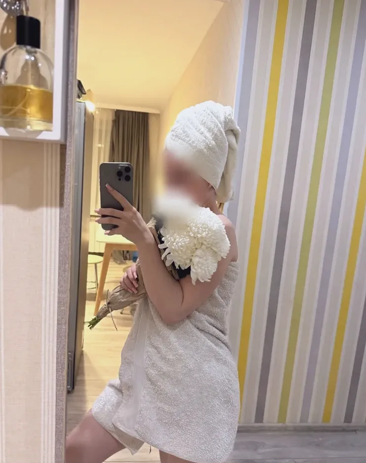 Linda, 26