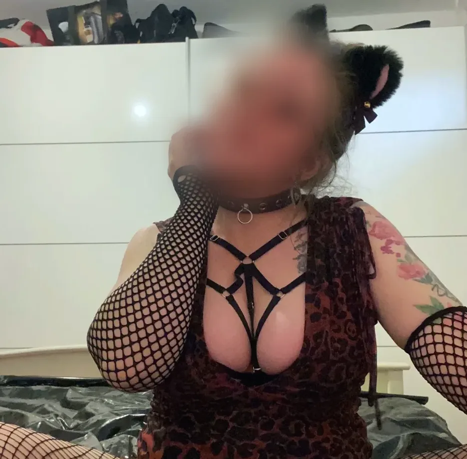 Nisa, 27